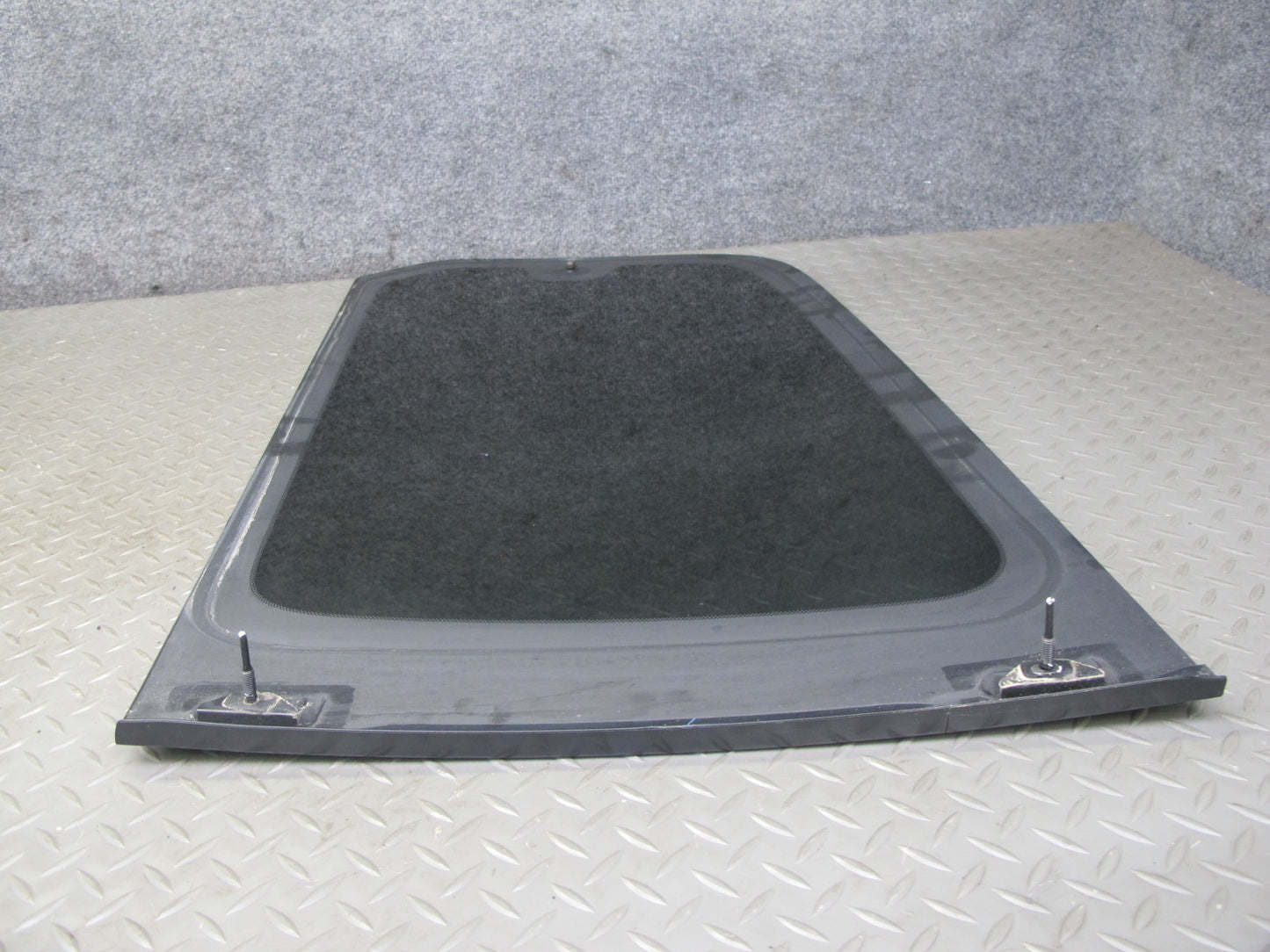 2003-2007 Lexus J100 LX470 Rear Left Driver Side Quarter Glass Window