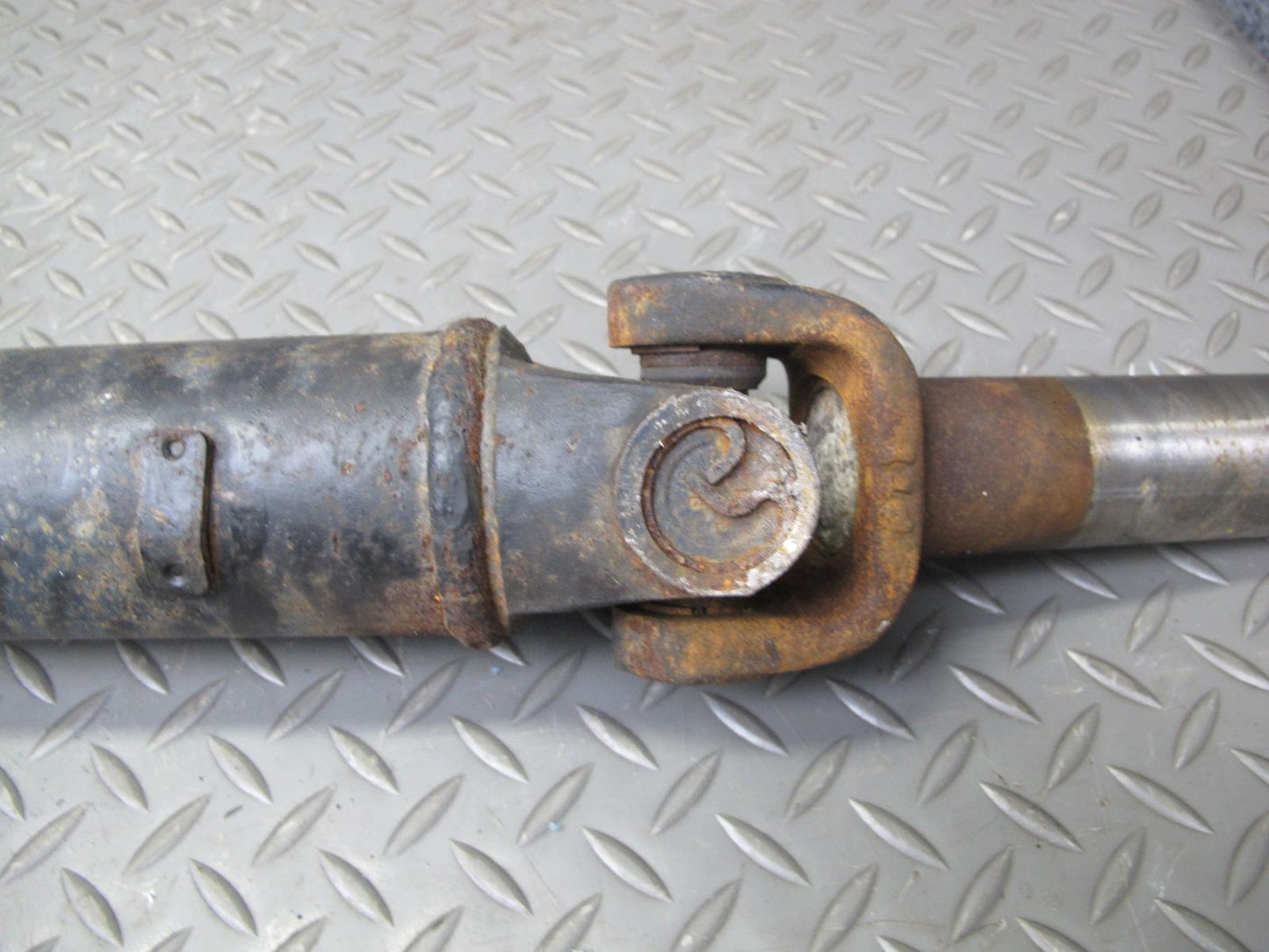 91-93 Mitsubishi 3000GT Stealth VR4 Turbo AWD 5-SP MT Driveshaft Drive Shaft OEM