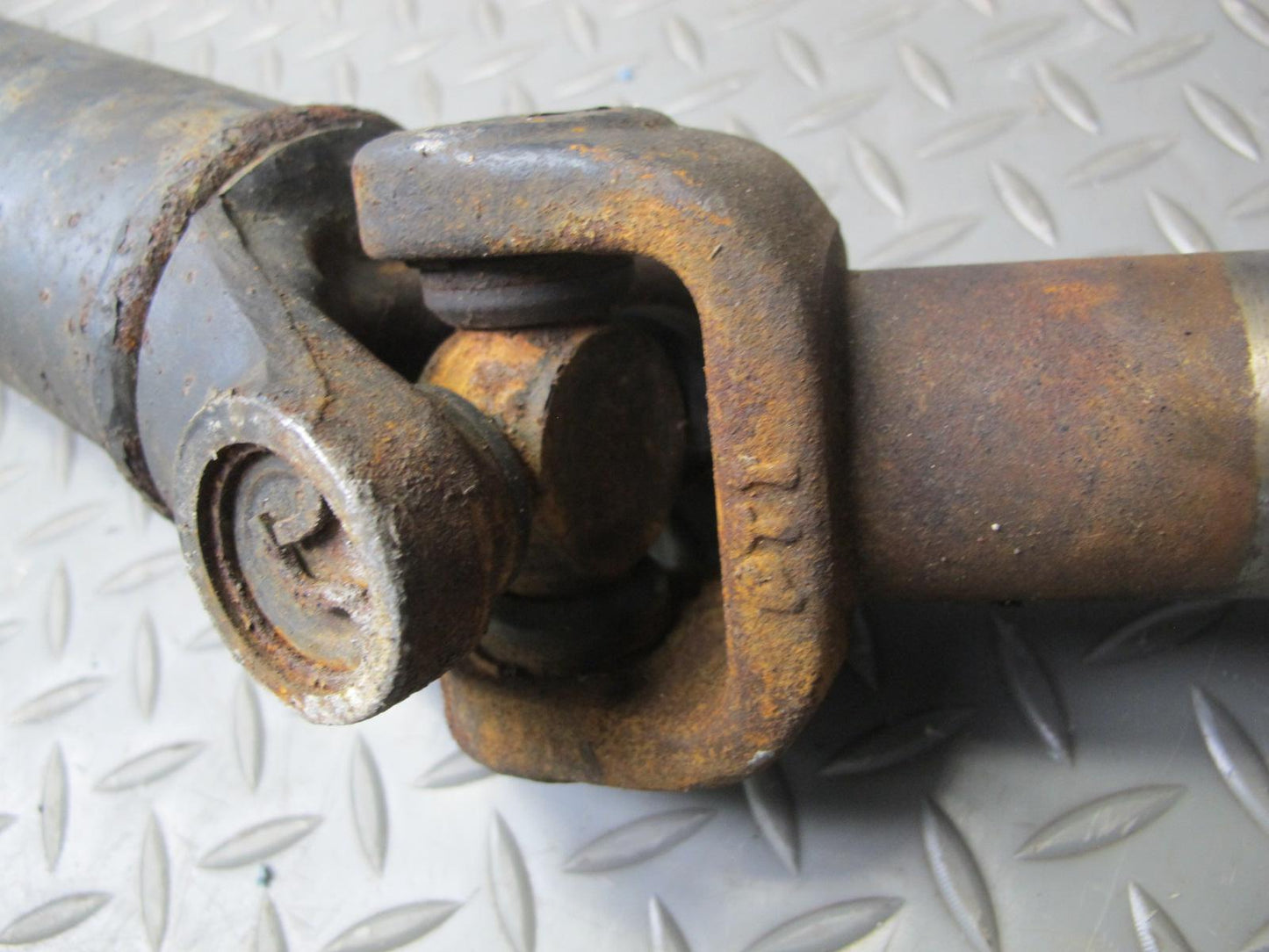 91-93 Mitsubishi 3000GT Stealth VR4 Turbo AWD 5-SP MT Driveshaft Drive Shaft OEM