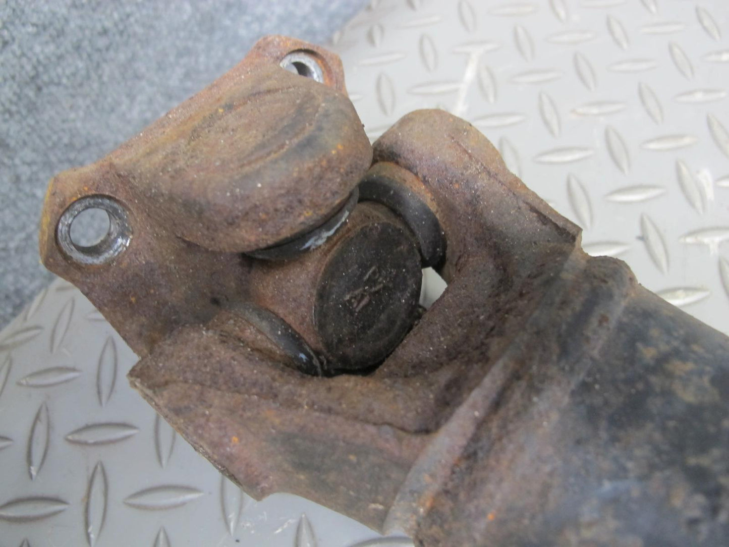 91-93 Mitsubishi 3000GT Stealth VR4 Turbo AWD 5-SP MT Driveshaft Drive Shaft OEM