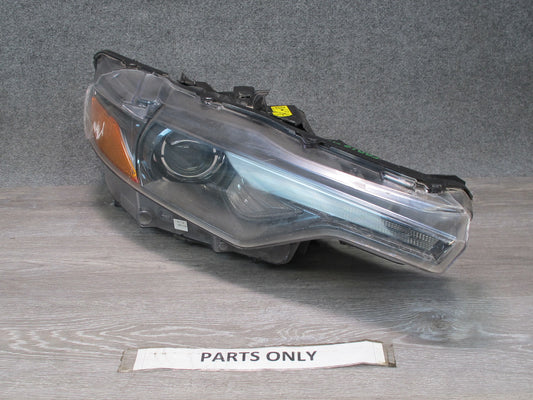 2017-2020 Maserati Levante M161 Front Right Xenon HID Headlight Lamp Damaged