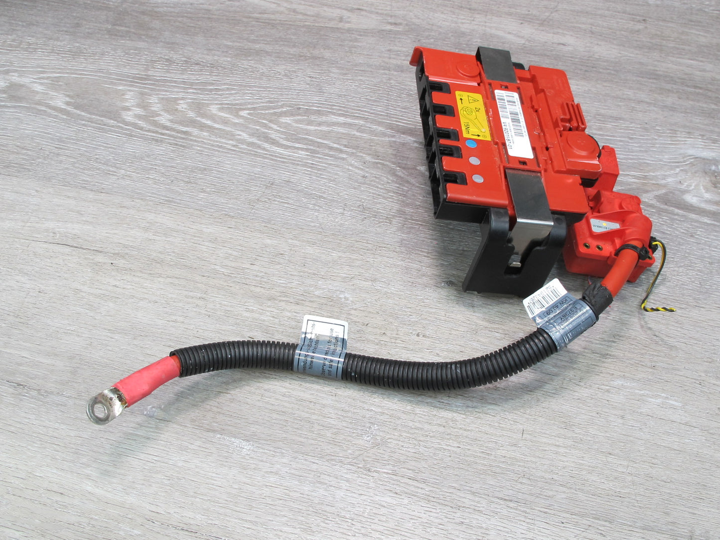 2008-2014 BMW E71 E72 X6 B + Battery Rear Distributor Positive Cable Set
