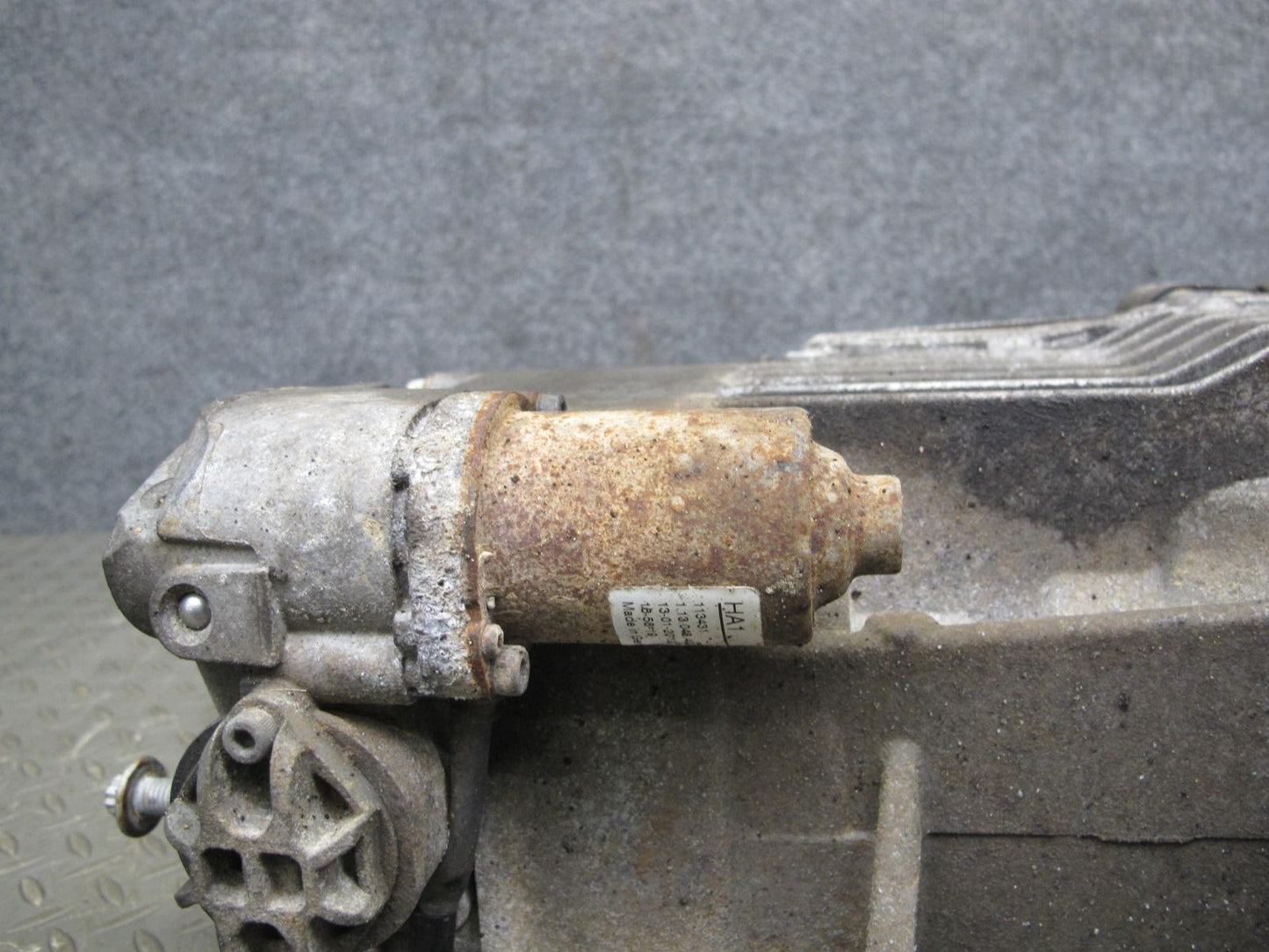 12-13 VW Golf R MK6 AWD M/T Rear Haldex Differential Carrier 146K Miles OEM