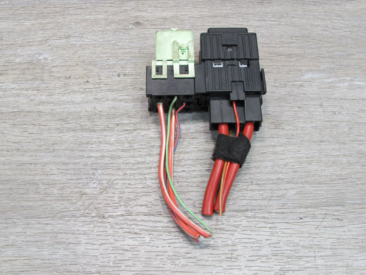 2008-2014 BMW E71 E72 X6 Fuel Pump Relay Module w Holder Bracket