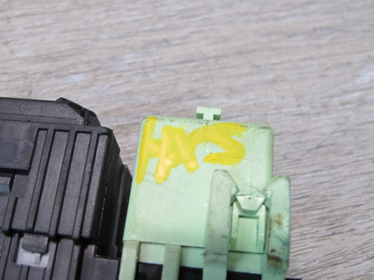 2008-2014 BMW E71 E72 X6 Fuel Pump Relay Module w Holder Bracket