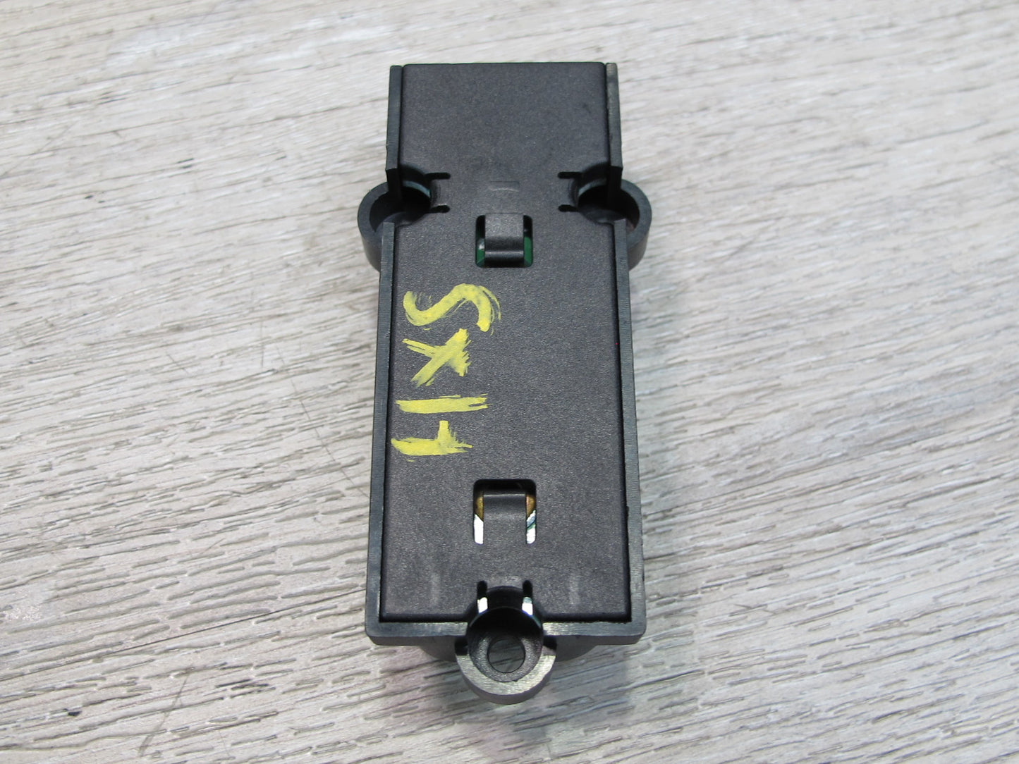 2008-2014 BMW E71 E72 X6 Individual Audio Frequency Crossover Module