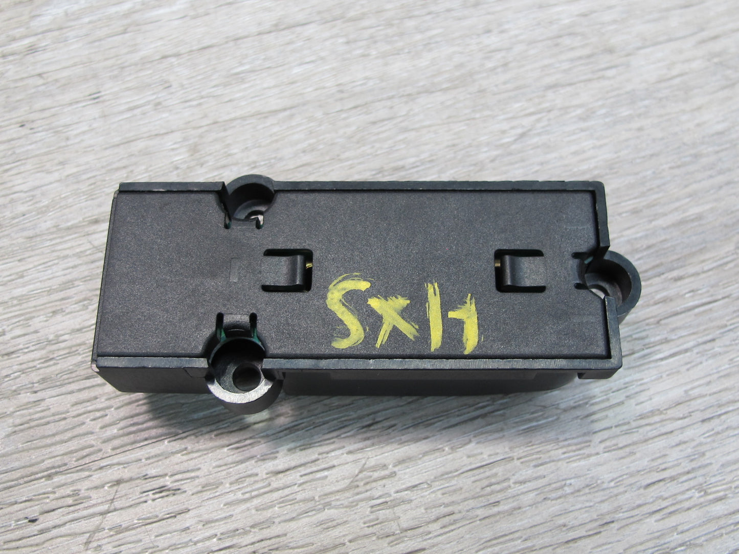 2008-2014 BMW E71 E72 X6 Individual Audio Frequency Crossover Module