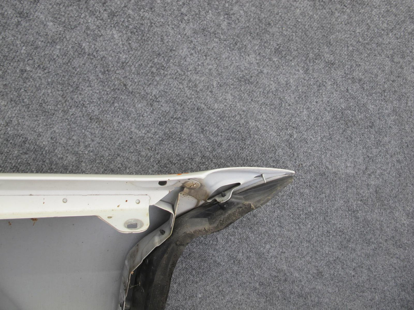 07-13 Mercedes W221 S-class Front Right Fender Shell Panel Cover White OEM