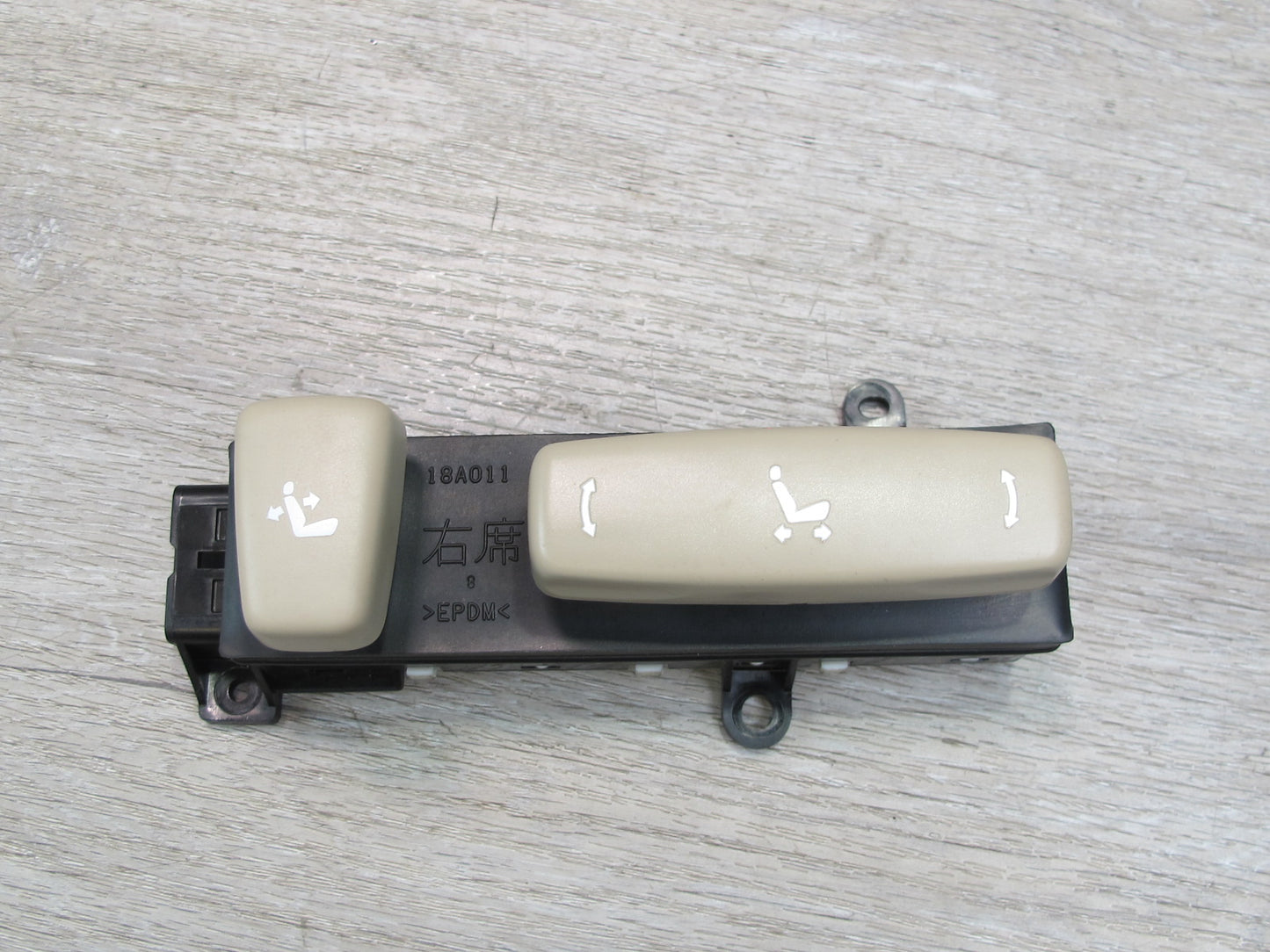 98-05 Lexus JZS160L GS400 GS430 GS300 Front Right Seat Adjustment Switch OEM