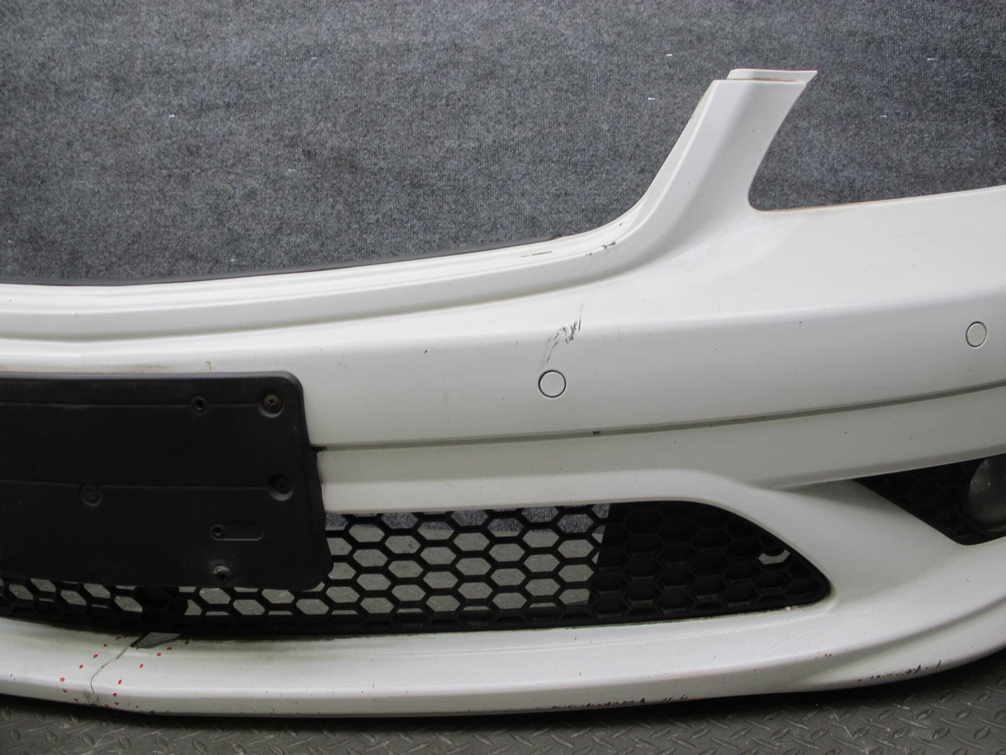 07-09 Mercedes W221 S AMG Front Bumper Cover w Fog Light & PDC White Damaged