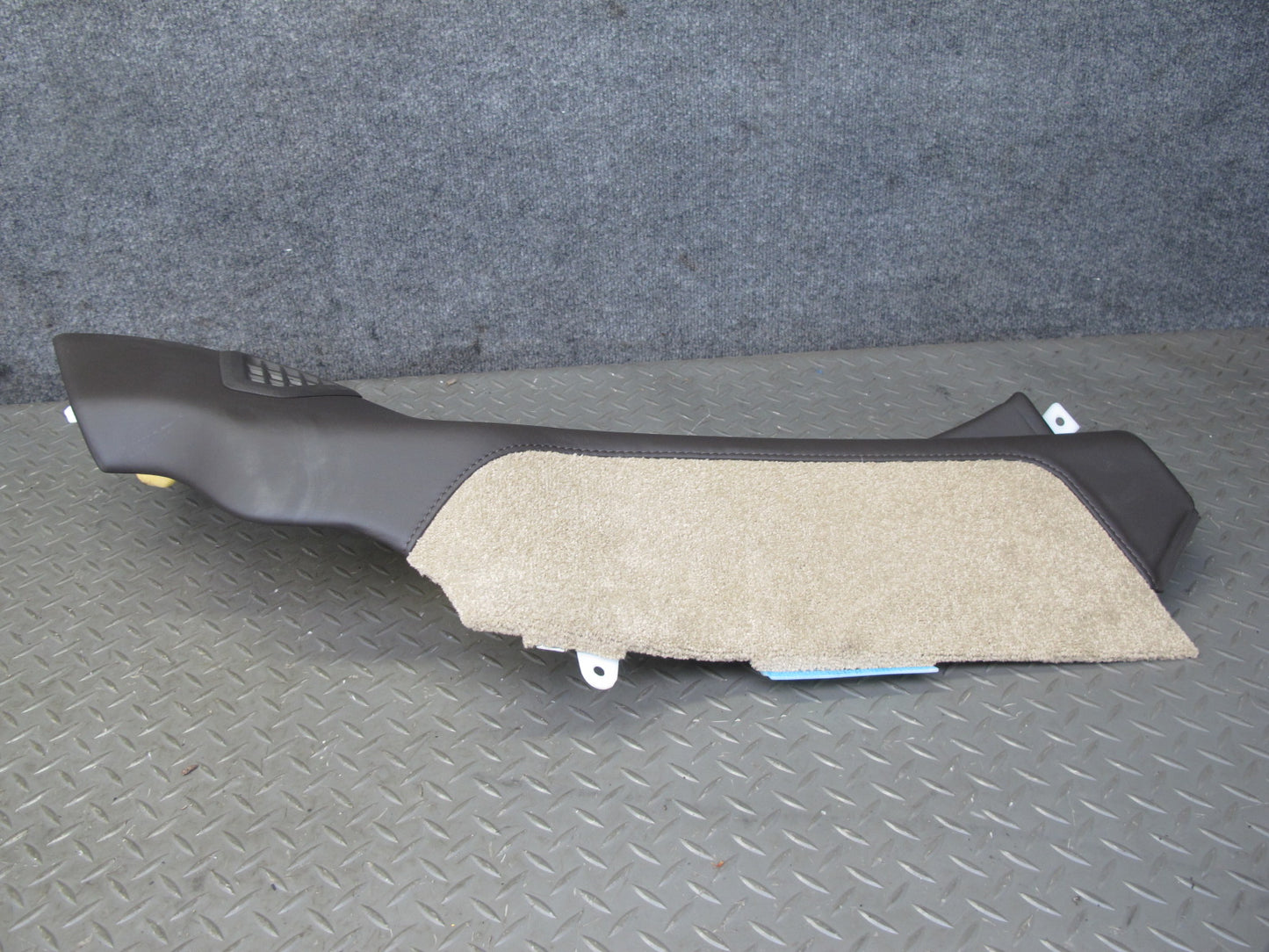 2013-2019 Land Range Rover L405 Rear Interior C Pillar Bolster Trim Panel Set
