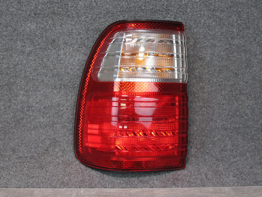 1998-2006 Lexus UZJ100L LX470 Rear Left Drvier Side Outer Tail Light Lamp