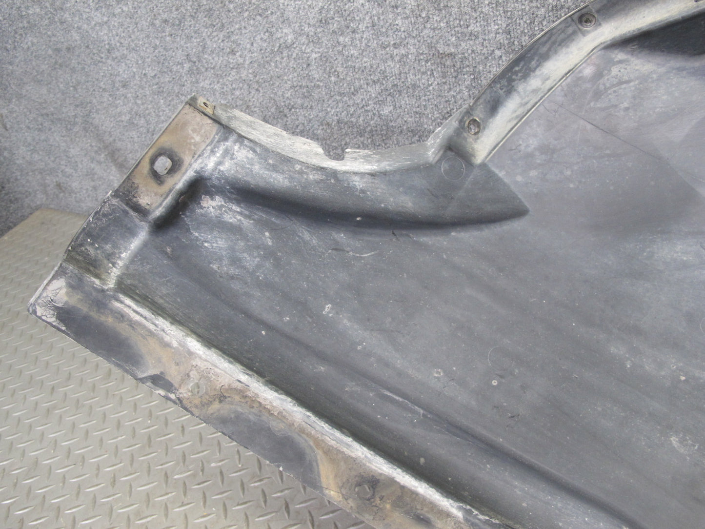 2008-2014 BMW E71 E72 X6 Front Left Fender Liner Splash Shield Guard 7180619