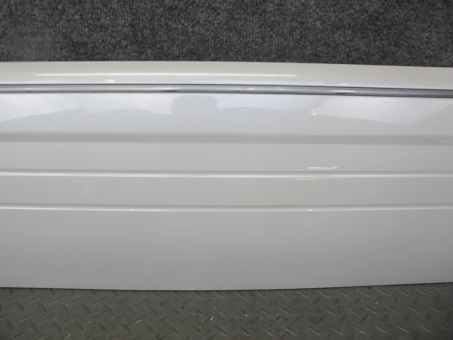 03-07 Lexus LX470 Left Front & Rear Door Fender Lower Trim Molding Set of 3