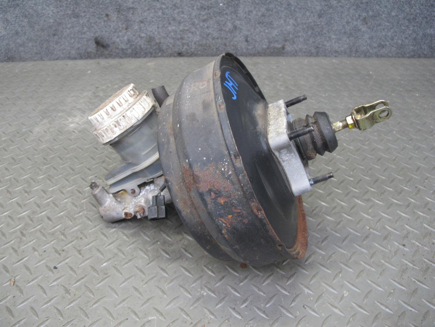 91-99 Mitsubishi 3000GT VR4 Brake Master Cylinder Booster Fluid Reservoir OEM