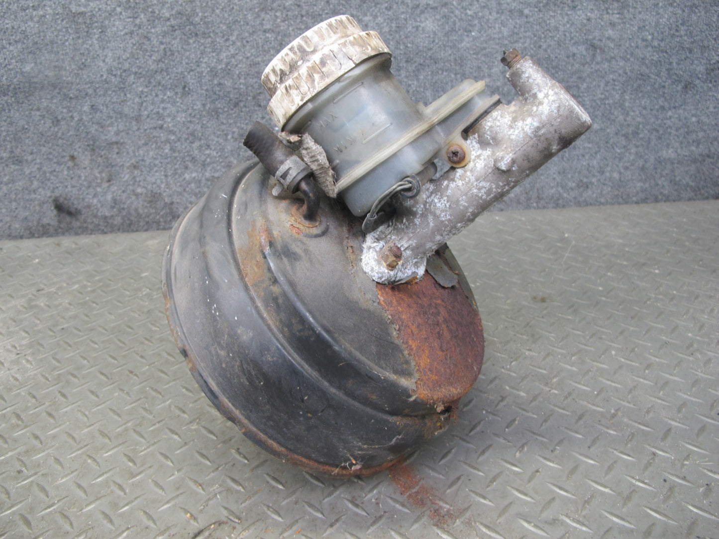 91-99 Mitsubishi 3000GT VR4 Brake Master Cylinder Booster Fluid Reservoir OEM