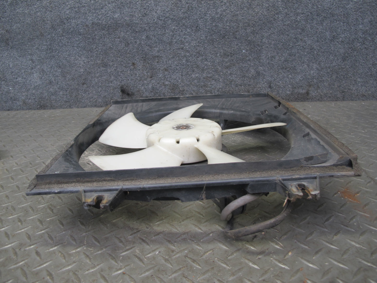 91-93 Mitsubishi 3000GT VR4 M/T Engine 5-BLADE Cooling Fan Motor Shroud OEM