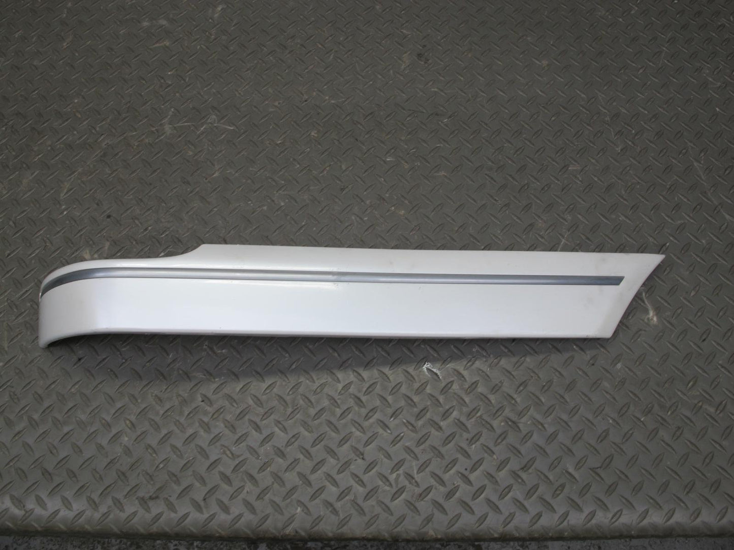 03-07 Lexus LX470 Rear Right Fender Quarter & Rocker Panel Side Skirt Set of 2