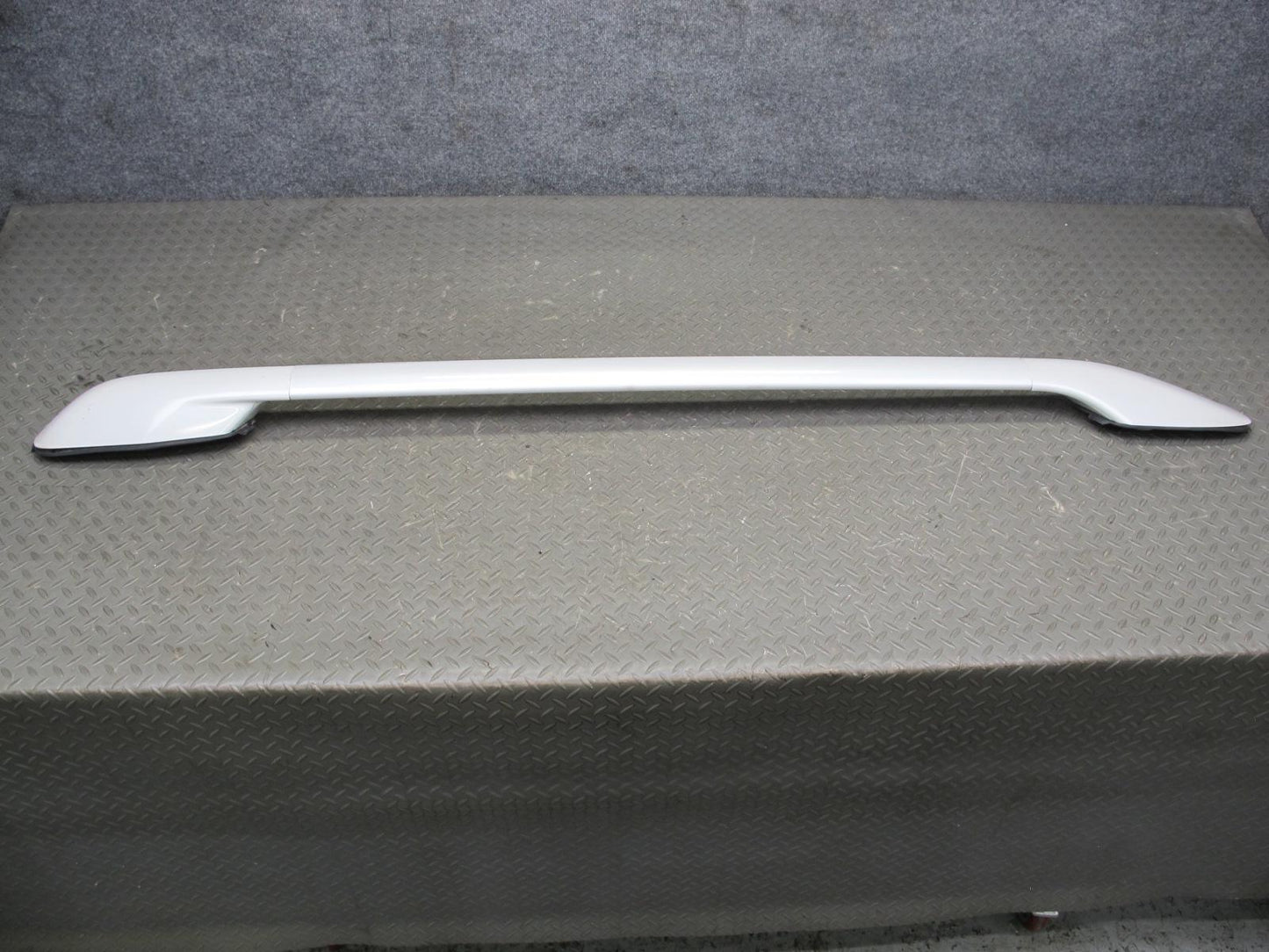 2003-2007 Lexus J100 LX470 Upper Roof Luggage Rack Bar Rail END Shell Set of 2