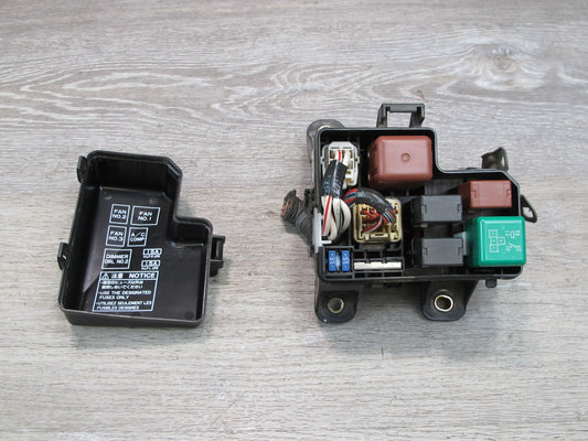 01-05 Lexus JZS160L GS430 GS300 Under Hood Fuse Relay Box OEM