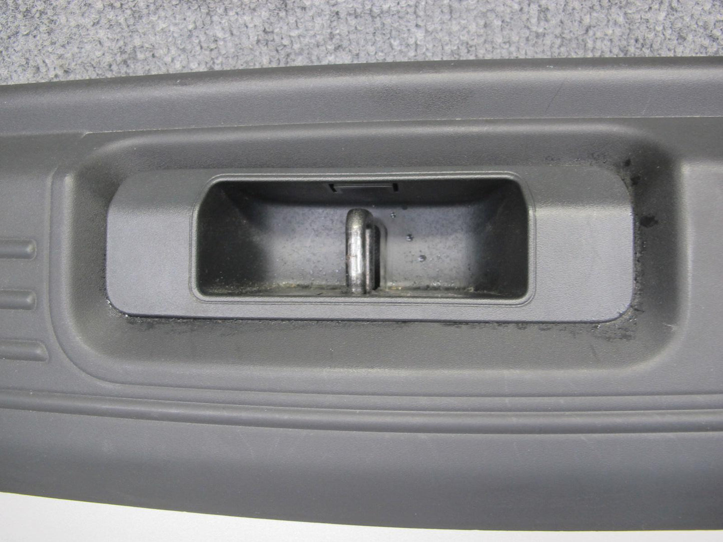 2013-2019 Land Range Rover L405 Rear Trunk Lid Tailgate Lower Panel