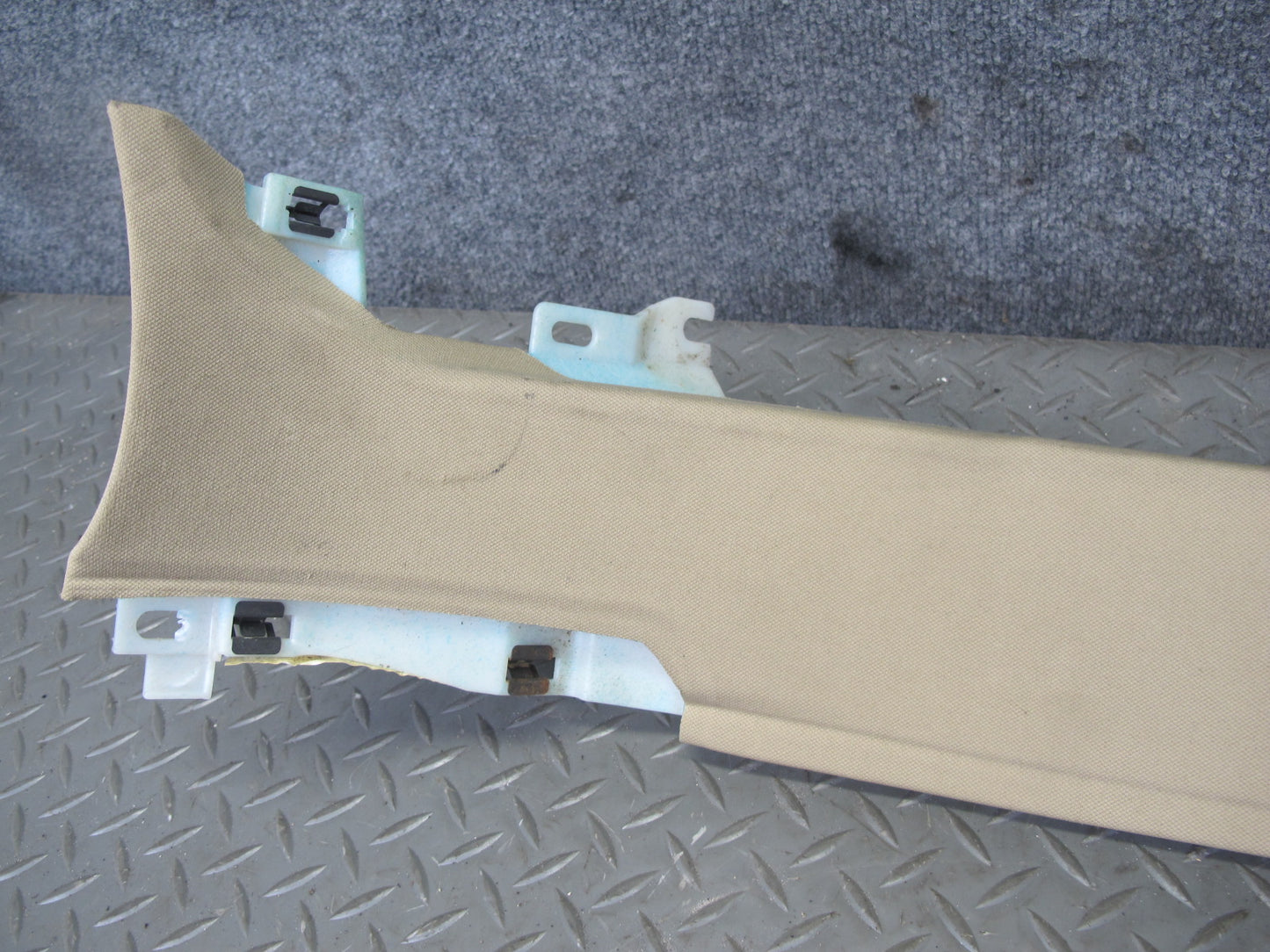 07-13 Mercedes W221 S-class Rear Left & Right Lower C Pillar Trim Cover Set OEM