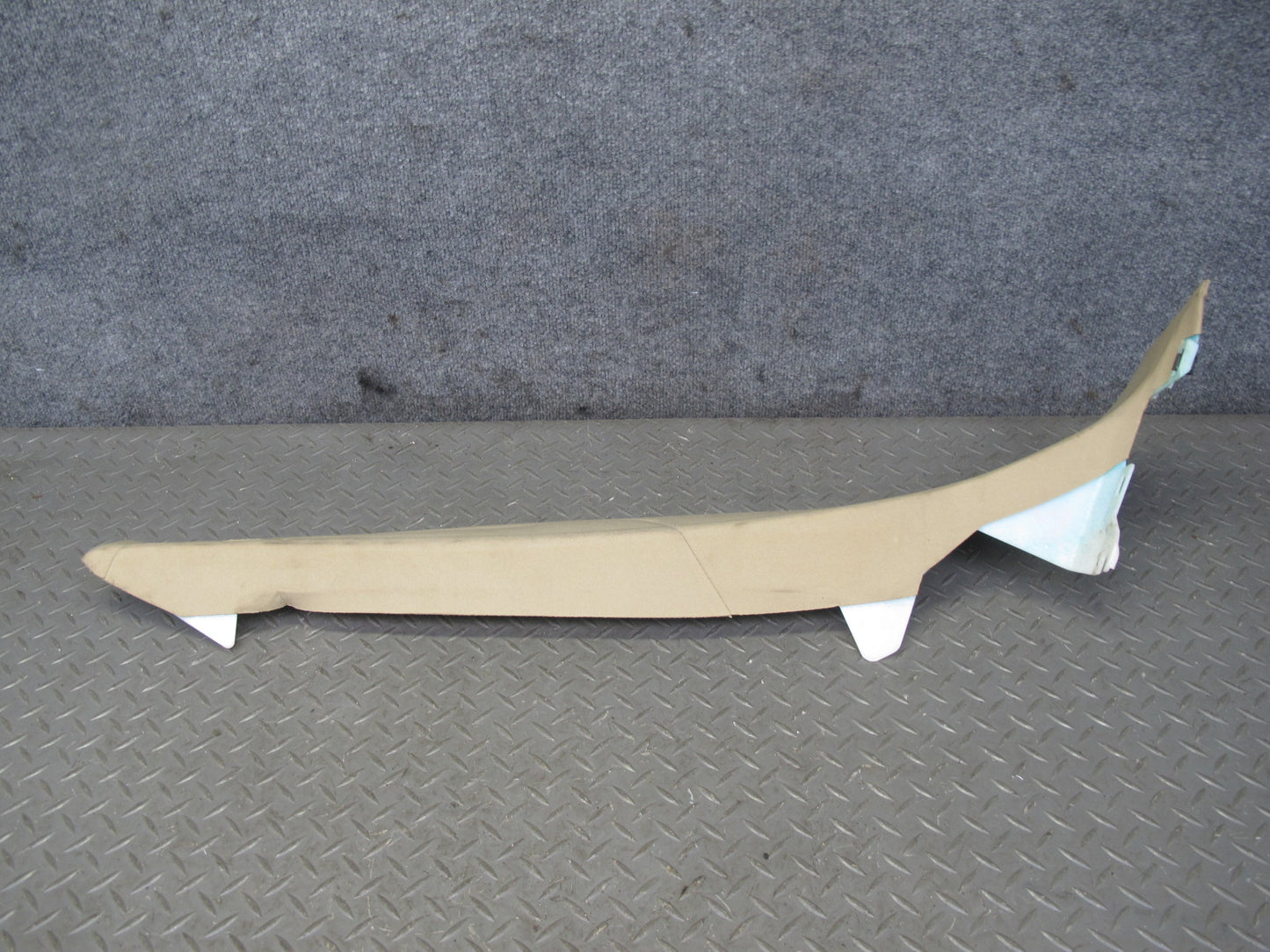 07-13 Mercedes W221 S-class Rear Left & Right Lower C Pillar Trim Cover Set OEM