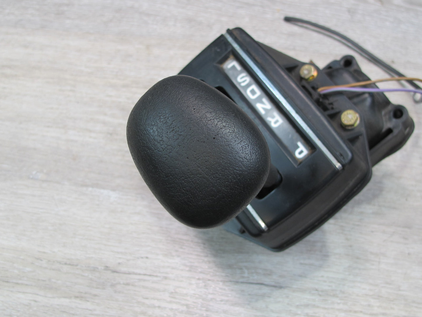 82-85 Mercedes W123 A/T Automatic Transmission Gear Shifter OEM