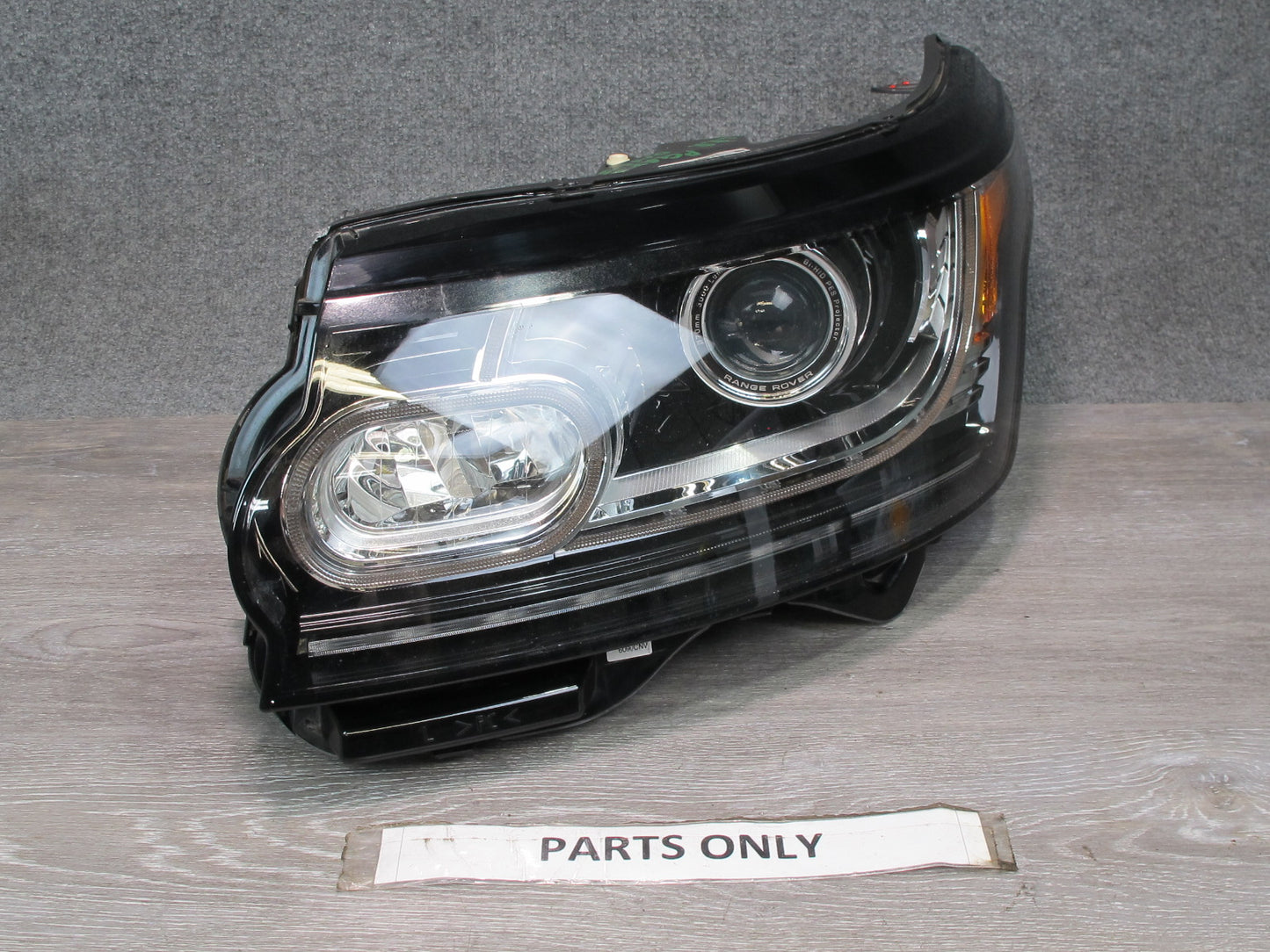 2013-2017 Land Range Rover L405 Front Left Xenon Adaptive Headlight Lamp Damaged