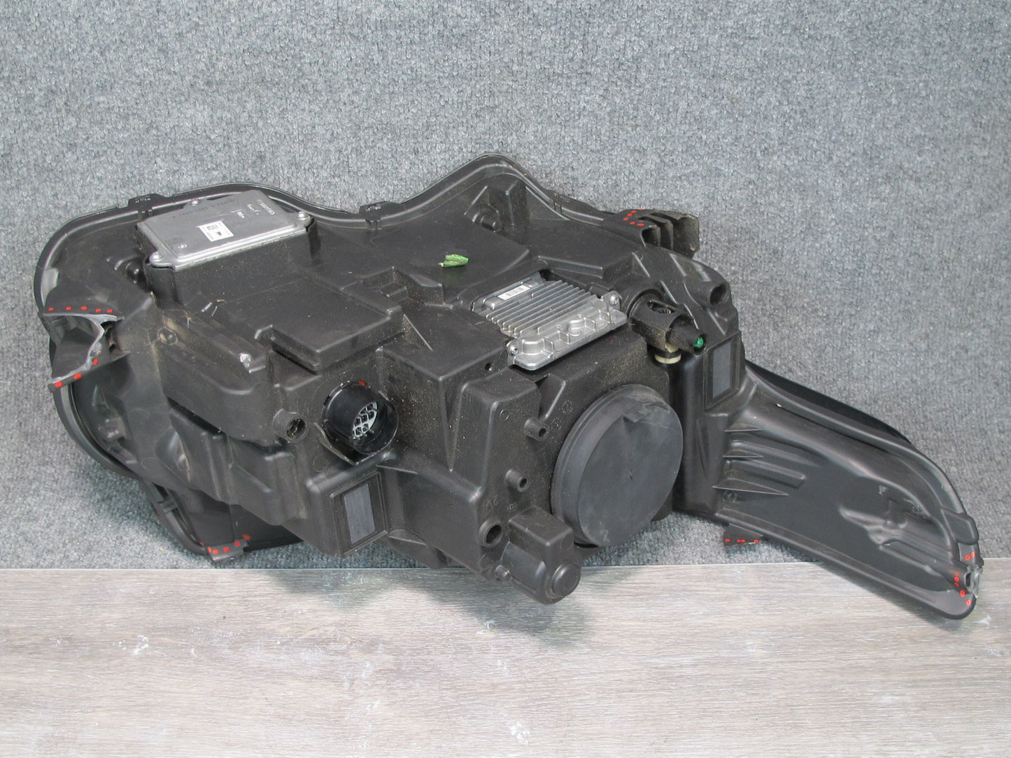 2013-2017 Land Range Rover L405 Front Left Xenon Adaptive Headlight Lamp Damaged