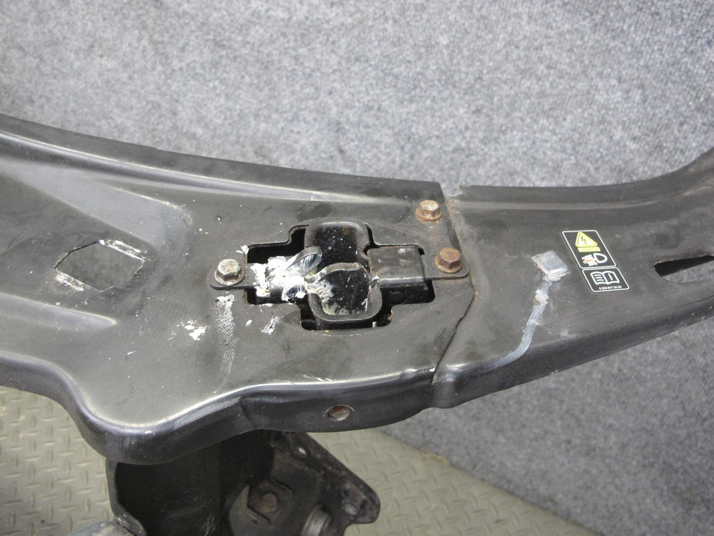 07-09 Mercedes W221 S-class Front Bumper Reinforcement Radiator Support Bar OEM