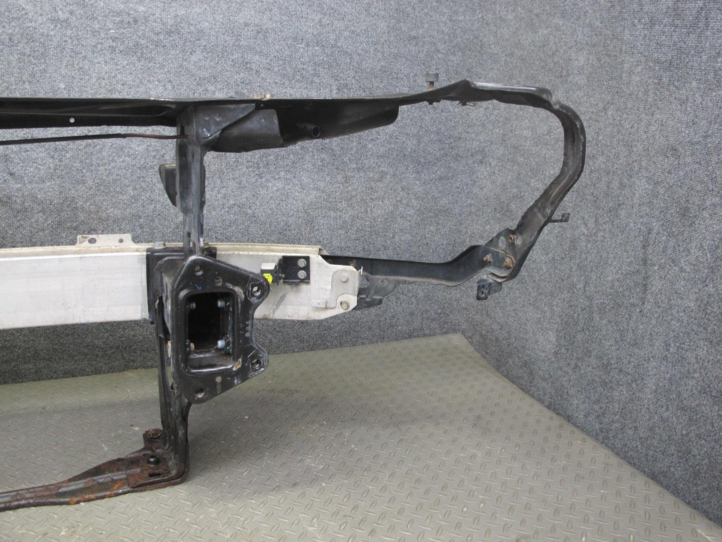 07-09 Mercedes W221 S-class Front Bumper Reinforcement Radiator Support Bar OEM
