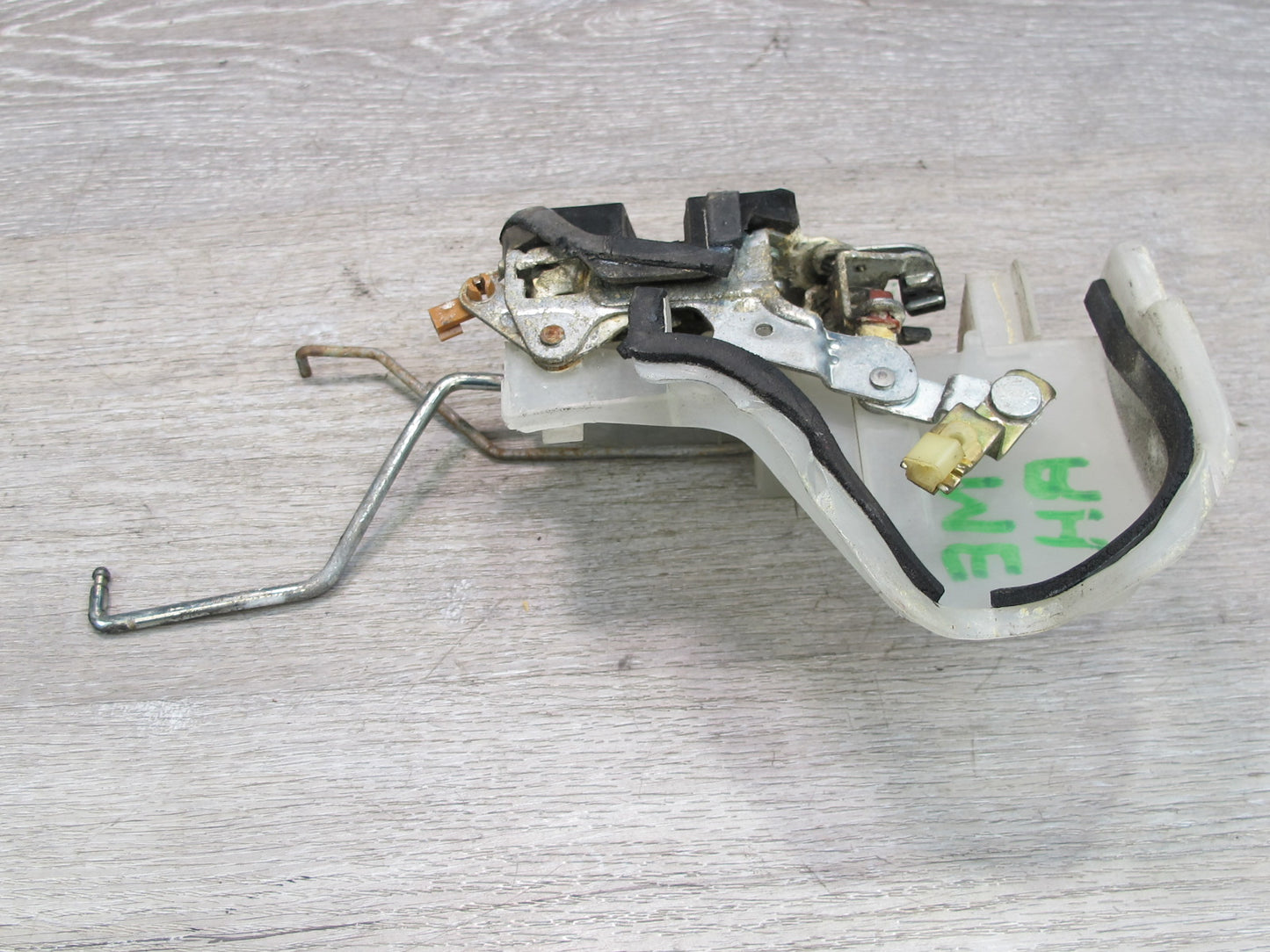 91-95 Toyota SW21L MR2 Right Passenger Door Lock Latch Actuator OEM