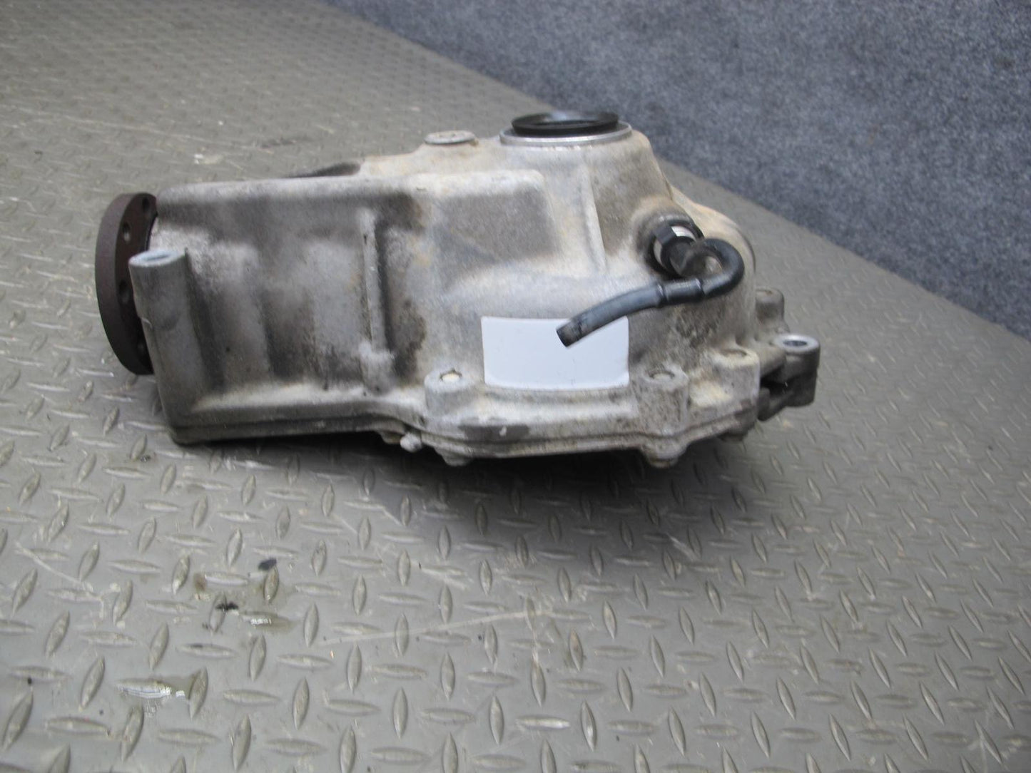 2008-2010 BMW X6 E71 E72 Front Axle Differential Carrier Gear Ratio 3.64