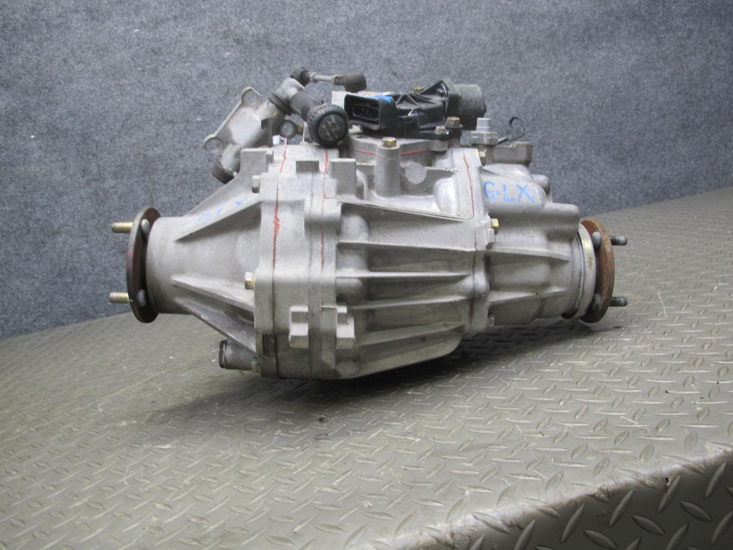 2003-2005 Lexus J100 LX470 Transmission Transfer Case Box W/ Motor Assembly
