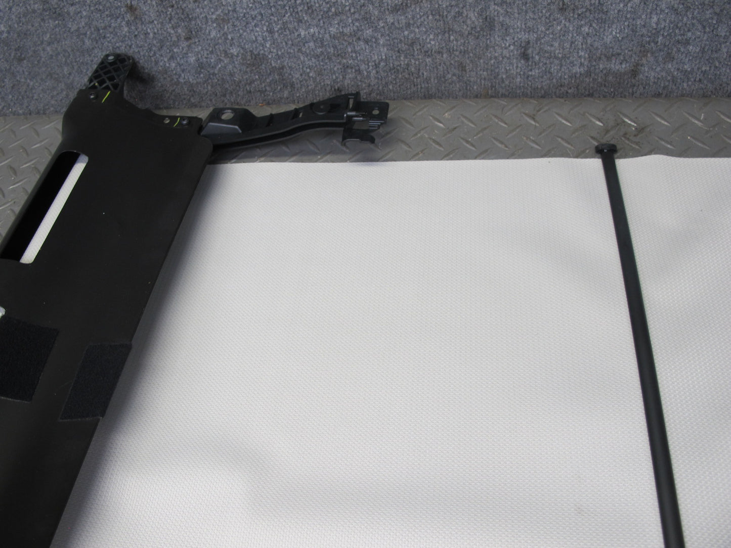 2013-2022 Land Range Rover L405 Panoramic Sunroof Sunshade Roller Blind