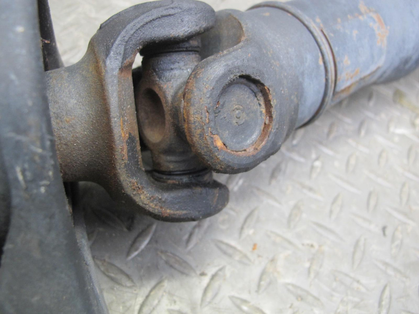 07-11 Mercedes W221 S550 AWD 4MATIC Rear Driveshaft Drive Shaft 2214108206 OEM