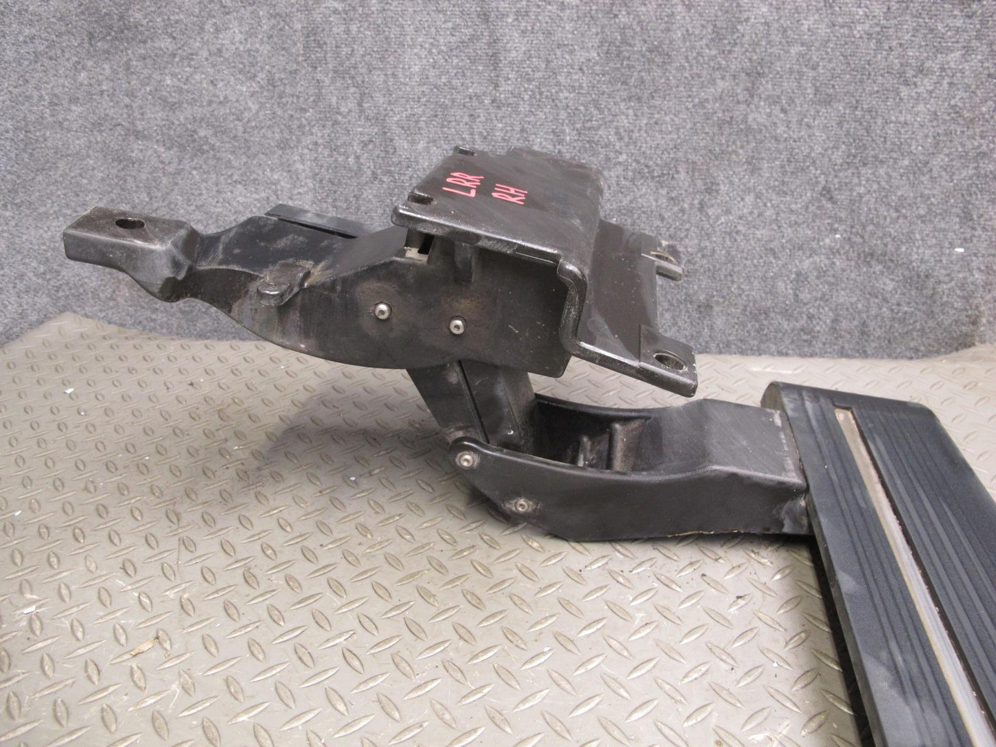 2013-2017 Land Range Rover L405 Right Door Step Running Board w Motor