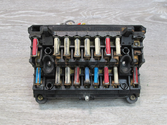 75-85 Mercedes W123 Power Distribution Fuse Relay Box 1235400650 OEM