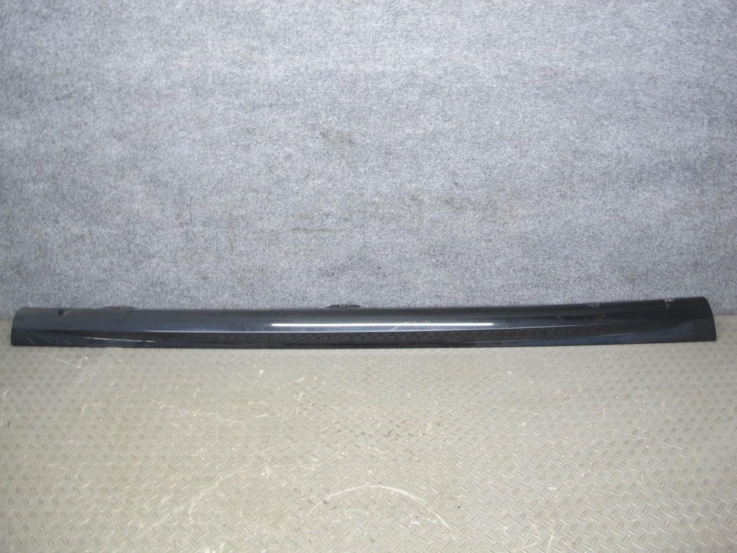12-13 VW Golf R MK6 2-DR Left Right Side Skirt Rocker Panel Black w Retainer OEM