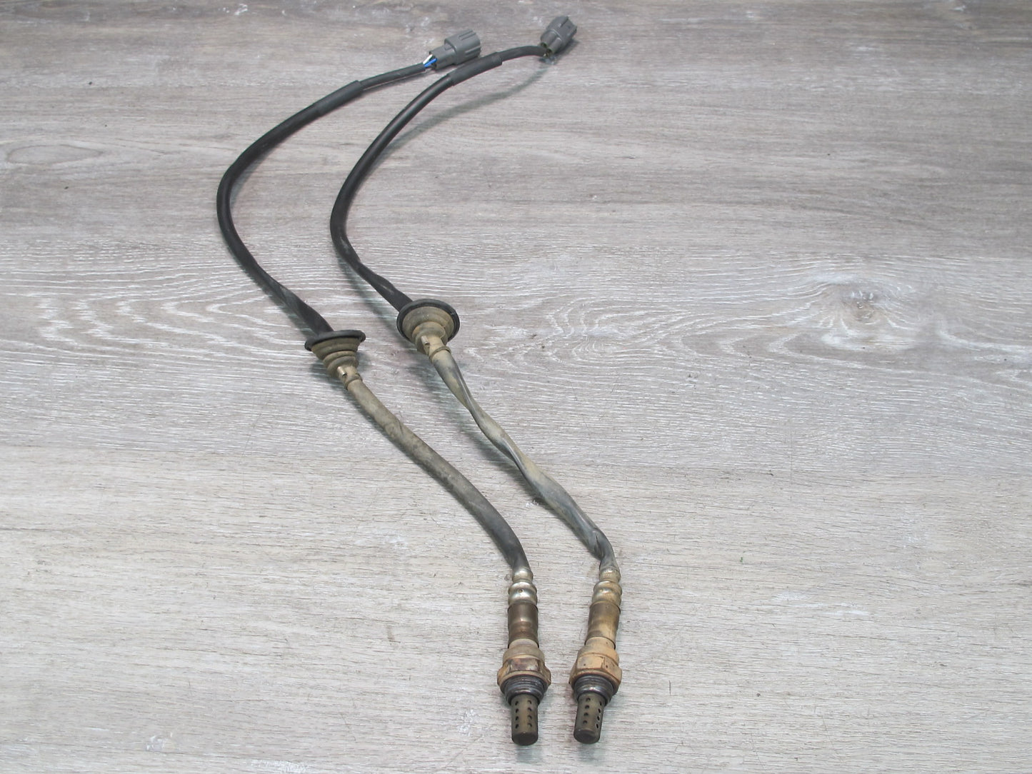 98-00 Lexus UCF20L LS400 Set of 2 Oxygen O2 Lambda Sensor OEM