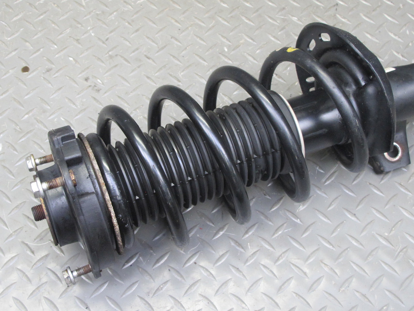 12-13 VW Golf R MK6 Front Left & Right Suspension Strut Shock Absorber Set OEM