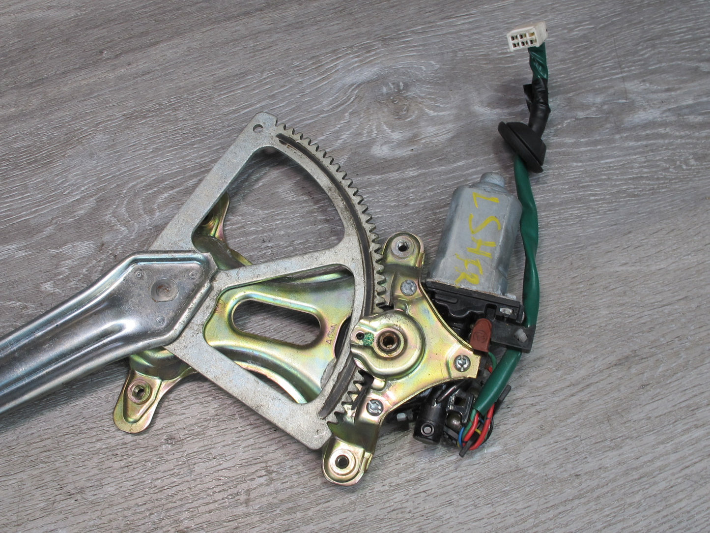 98-00 Lexus UCF20L LS400 Front Right Pass Door Window Regulator w Motor OEM