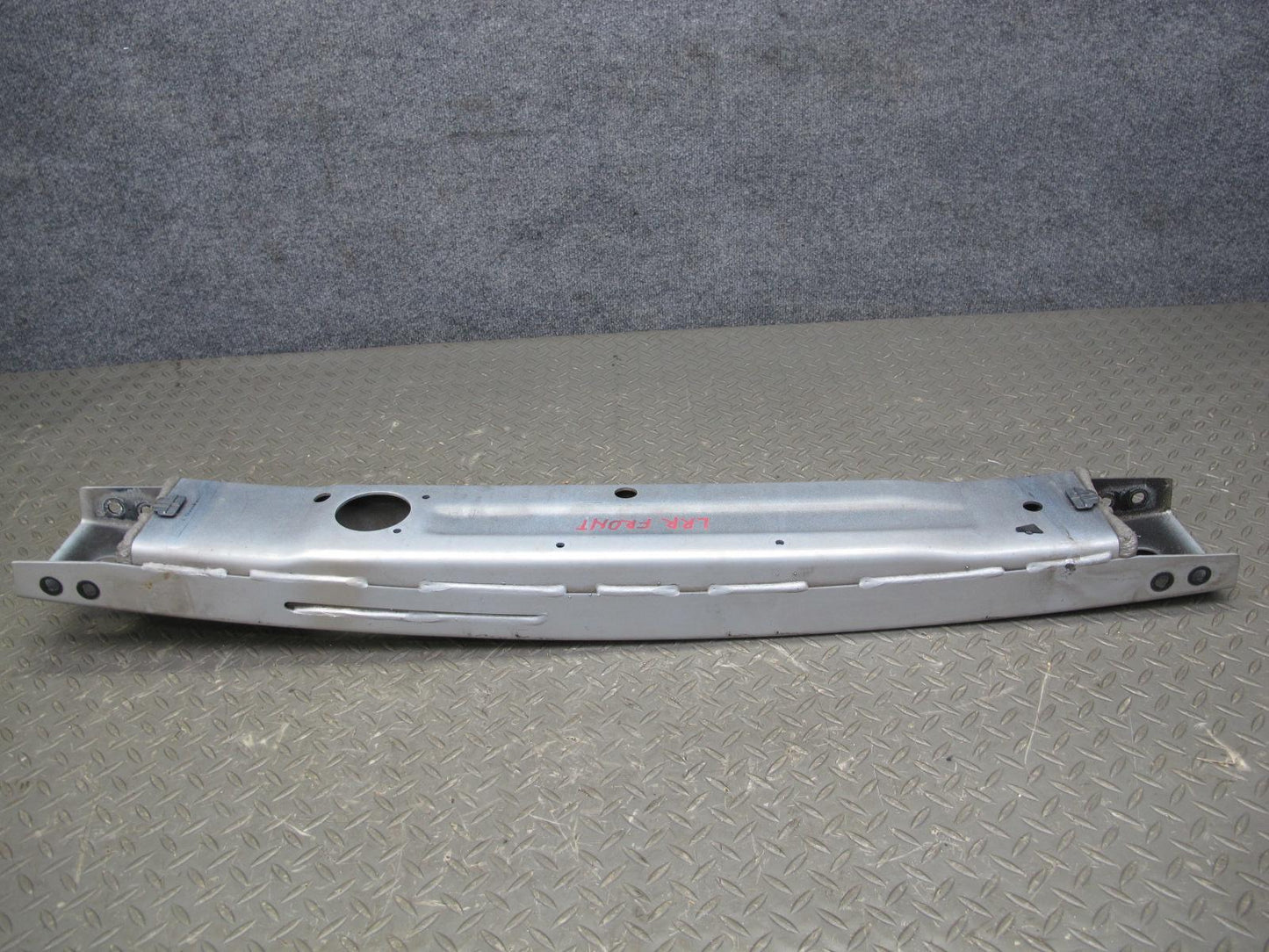 2013-2017 Land Range Rover L405 Front Bumper Impact Reinforcement Bar