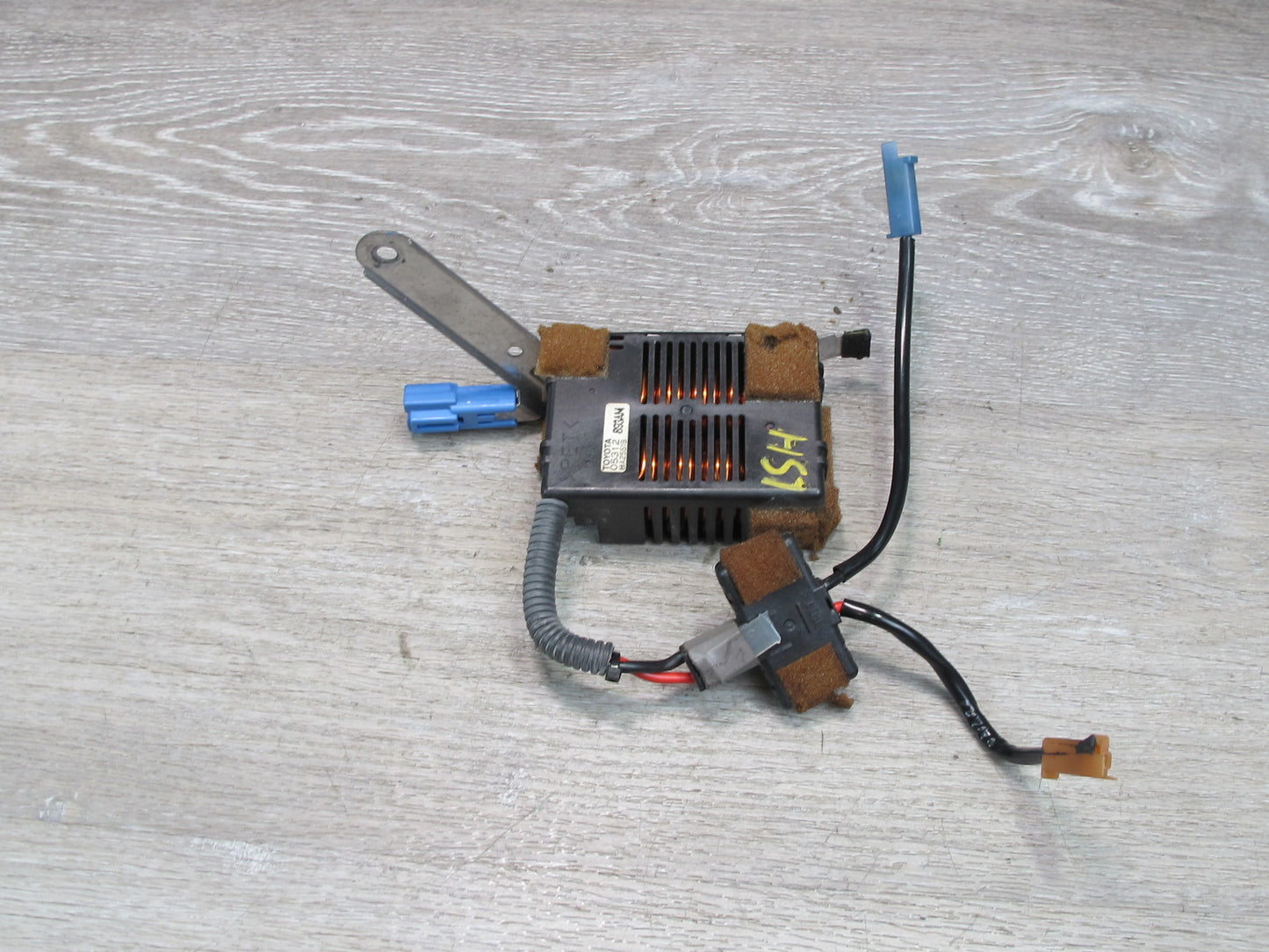 98-00 Lexus UCF20L LS400 Rear Window Defroster Defogger Resistor Module OEM