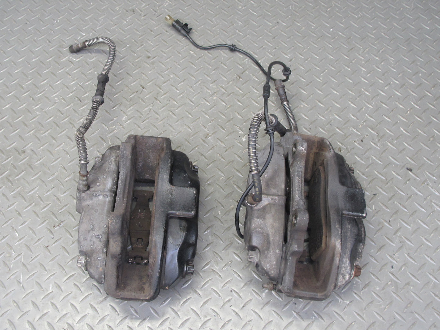 07-13 Mercedes W221 S550 AWD Set of 2 Front Left Right Brembo Brake Caliper OEM