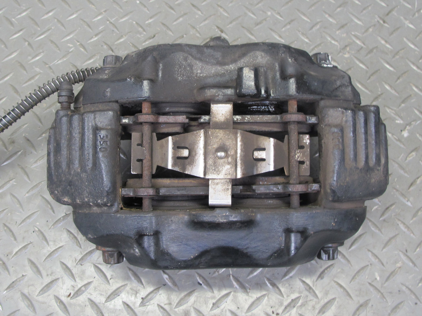 07-13 Mercedes W221 S550 AWD Set of 2 Front Left Right Brembo Brake Caliper OEM