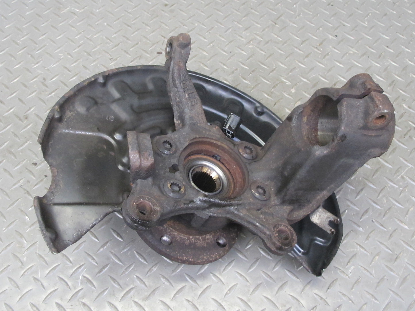 12-13 VW Golf R MK6 Front Left Spindle Knuckle Wheel Hub Bearing OEM