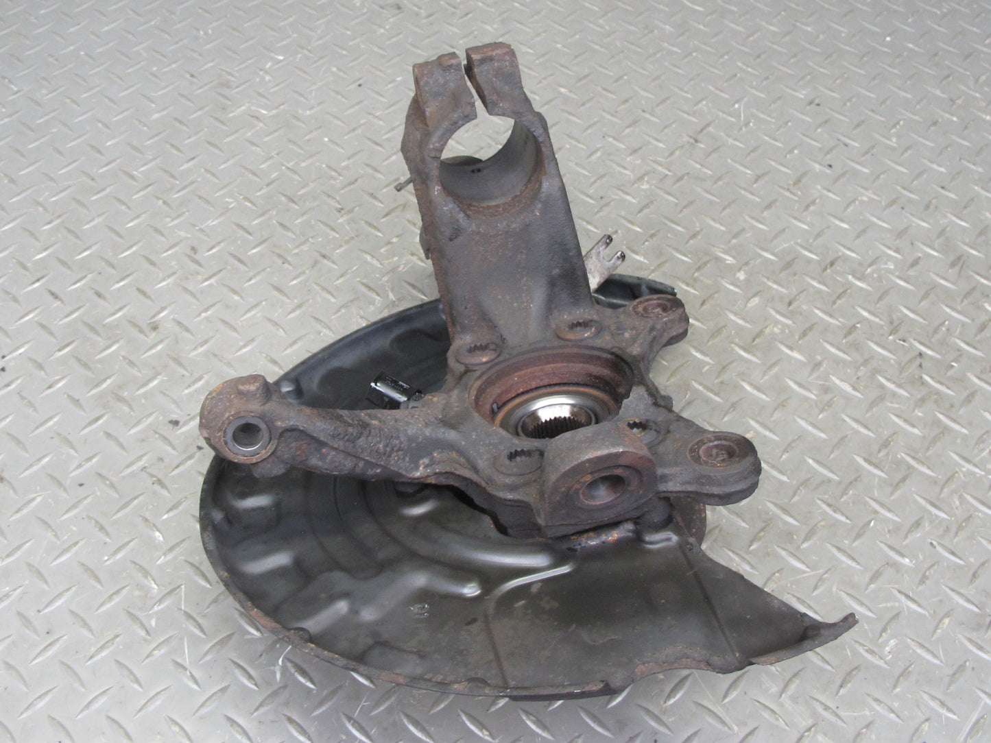 12-13 VW Golf R MK6 Front Left Spindle Knuckle Wheel Hub Bearing OEM