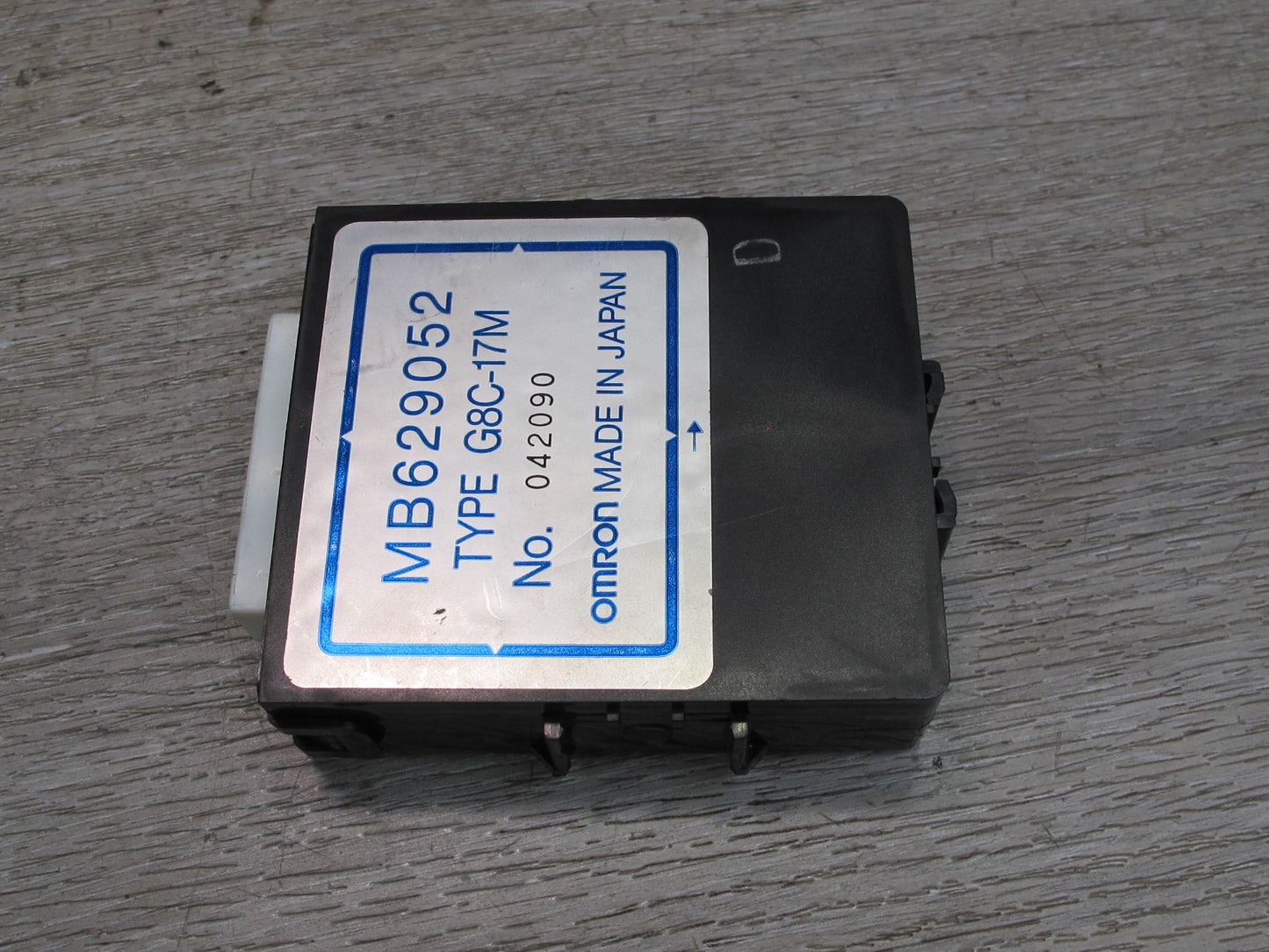 91-93 Dodge Stealth 3000GT Theft-locking Control Module Unit MB629052 OEM